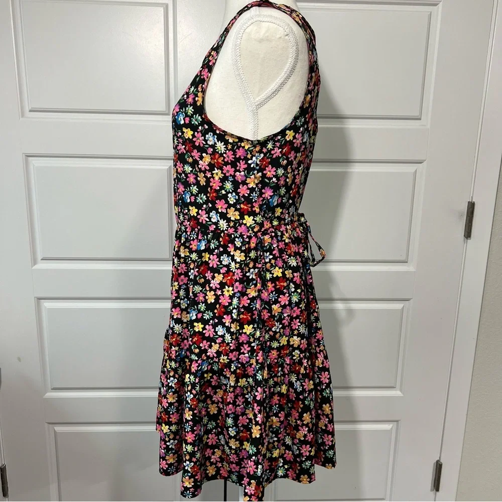 Band of Gypsies‎ SM Women's Floral Sleeveless Criss Cross Back Mini Dress